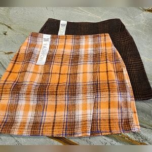 Tinseltown Skirts Set of Two Size Large